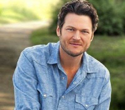 Blake shelton is a professional american singer. Blake Shelton Height, Age, Wife, Biography, Family, Net ...