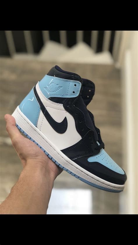 Explore and buy the women's air jordan 1 high 'blue chill & obsidian & white'. Jordan 1 Blue chill for Sale in Miami, FL in 2020 | Jordan ...