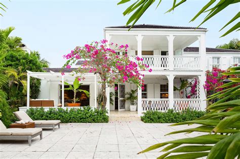 Design And Décor Caribbean Homes Bahamas House Tropical House