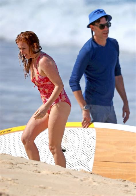 Isla Fisher Showed Off Her Sexy Ass In A Bikini On The Beach The