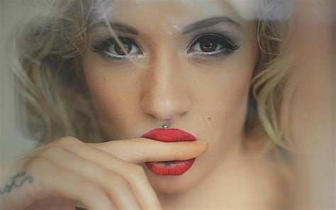 1440x900px Free Download Hd Wallpaper Women Tattoo Face Blonde Pierced Lip Natasha