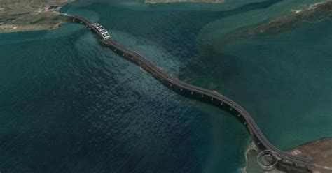 Putin building colossal bridge that will connect southern Russia to