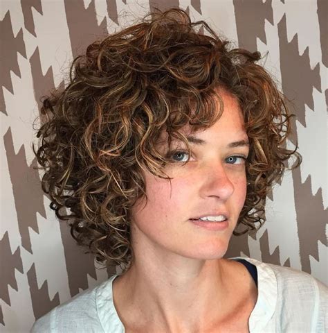 Well Shaped Chin Length Curly Bob Short Curly Cuts Haircuts For Curly