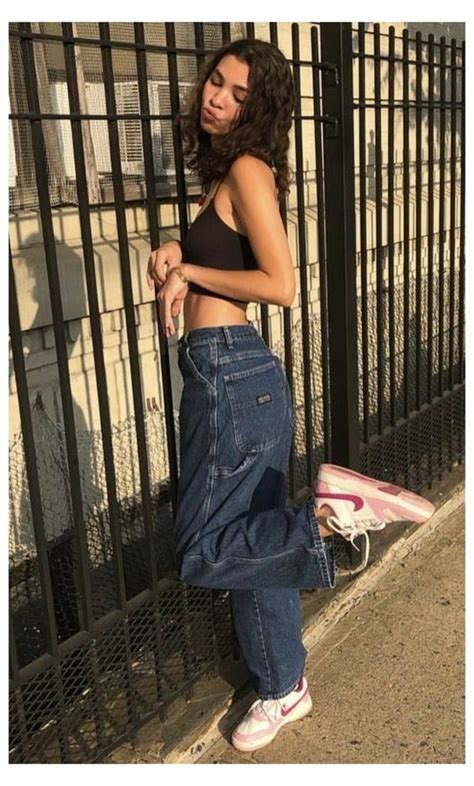 How To Style Baggy Jeans Tuc