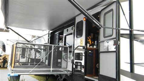 Pin by Michelle Nesbitt-Wright on RV Makeover | Patio pictures, Toy