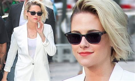 Kristen Stewart Reveals Woody Allen Wasnt Sure She Could Play A Light