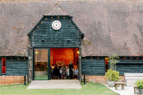 Lains Barn Award Winning Wedding Barn Venue In Oxfordshire