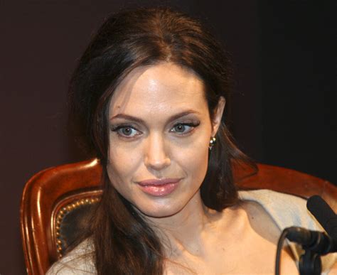Angelina Jolie Joins Instagram Shares Letter From Afghanistan Teen As