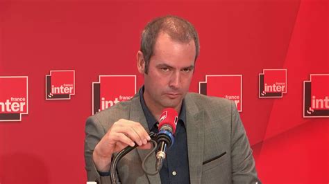 Parfois dans la rue quand je me rends à bio c bon pour acheter des poireaux. Elysée : attention... top départs ! Tanguy Pastureau ...