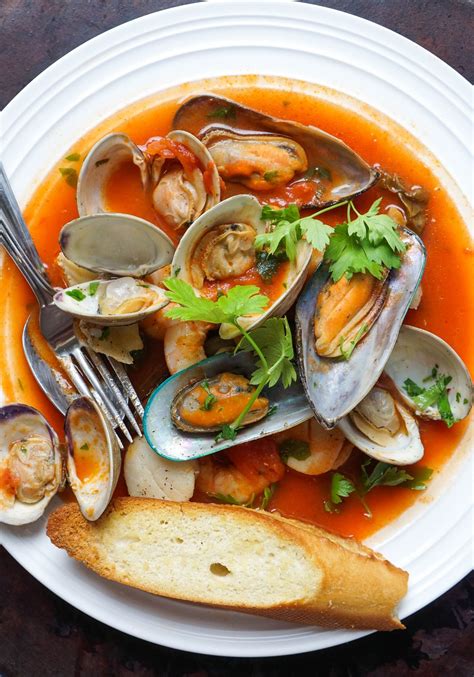 And the fact that it's low carb is an added bonus for me. Homemade Cioppino (Seafood Stew) | Seafood stew, Homemade ...