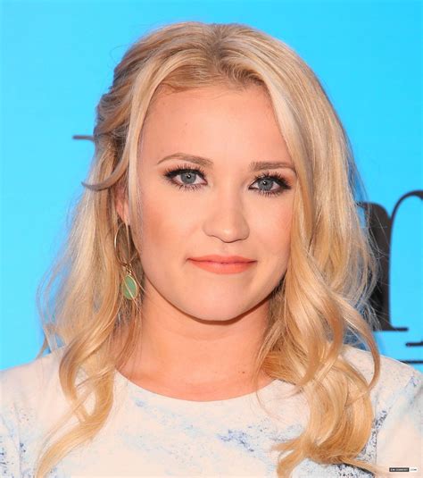 012718 Cbs And Warner Bros Televisions Mom Celebrates 100 Episodes 024 Emily Osment