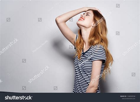Woman Tilted Her Head Back Side Foto Stock Shutterstock