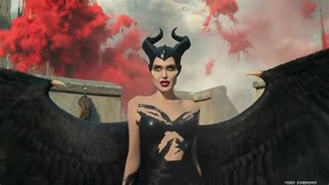 Angelina Jolie’s Cheekbones Are Back In ‘maleficent’ Sequel Trailer