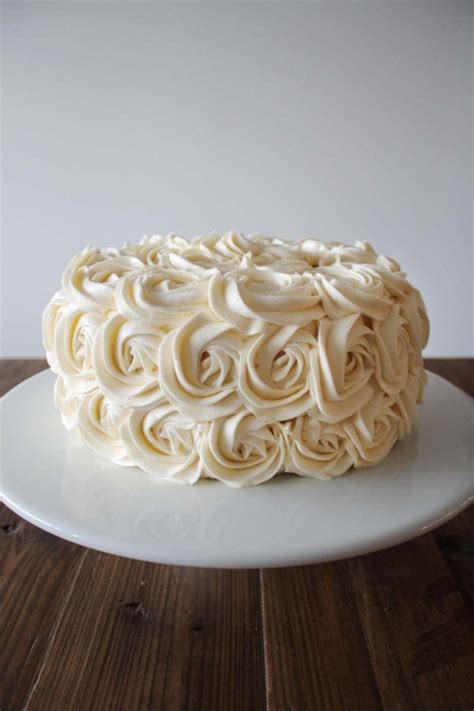 simple vanilla buttercream american buttercream recipe liv for cake