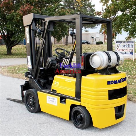 5000 Lb Komatsu Fg25st 11 Cushion Forklift Forklift America