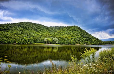 Hungary Landscape Budapest Hungary Beautiful Landscape With A Pond