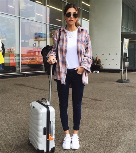 Pin By Farzanah On Muoti Airport Style Travel Outfits Airplane