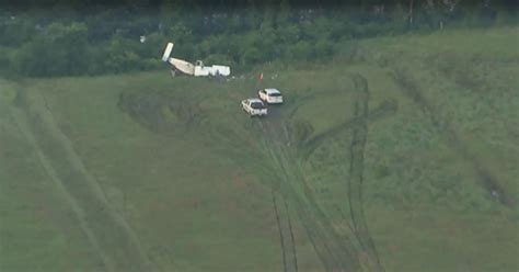 One Killed Five Injured After Small Plane Crash North Of Houston