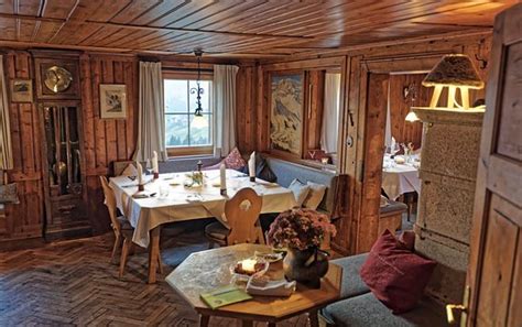 Holzgauer haus is situated in lechleiten. HOLZGAUERHAUS, Warth - Restaurant Bewertungen & Fotos ...