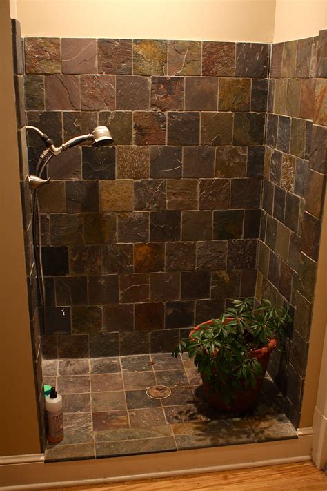 Build your walk in bathroom shower into the alcove or tuck it into an eave to make use of the walls as natural partitions in the room. Walk In Showers - A Stylish Symbol Of Our Modern World ...