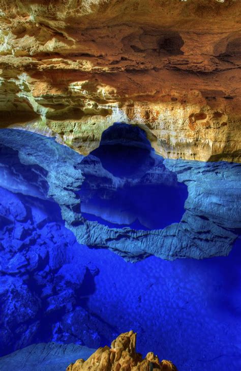 Brazils Poço Azul Cavern Invisible Blue Pools Au