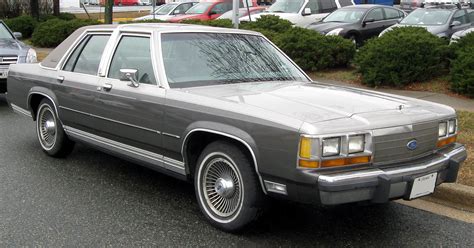These cars are a great deal for crown victoria shoppers. Ford Motor Company Part XIII - The FORD CROWN VICTORIA ...