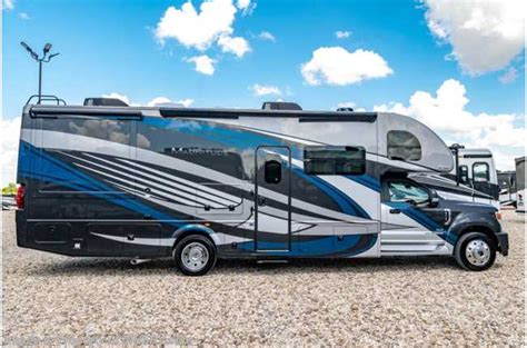 2021 Thor Motor Coach Magnitude Xg32 4x4 Diesel Super C Rv For Sale W