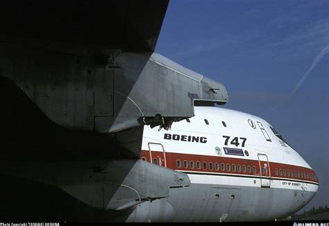 Boeing 747 Without Engines