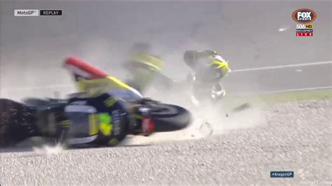 Namun frankie carchedi, kepala kru juara dunia motogp joan mir, itu menempatkannya dalam perspektif, ini tentang kompromi yang benar. ME AND RICO UTTP DIES IN MOTOGP CRASH