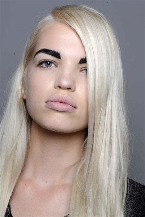 How To Make Blonde Hair Look Good With Dark Eyebrows Best Simple Hairstyles For Every Occasion