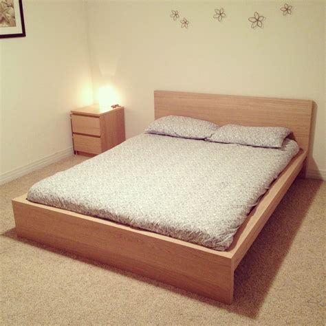 Malm bett birke ohne lattenrost ohne matratze 140x200cm inkl nacht kastchen. Ikea Doppelbett Malm