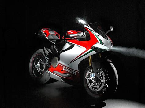 2012 ducati superbike 1199 panigale s tricolore top speed