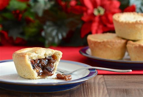 My recipe for traditional deep-filled mince pies. A delicious light