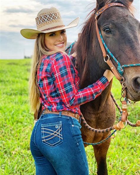 Country Girls On Twitter Country Girls Outfits Sexy Cowgirl Outfits