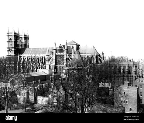 London Westminster Abbey From The South C1965 Stock Photo Alamy