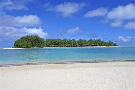 Koromiri Islet In Muri Lagoon Rarotonga Cook Islands Stock Image