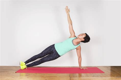 How To Do A Plank Proper Form Variations And Common Mistakes