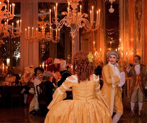 How To Attend Masquerade Balls At Venices Carnival See Italy