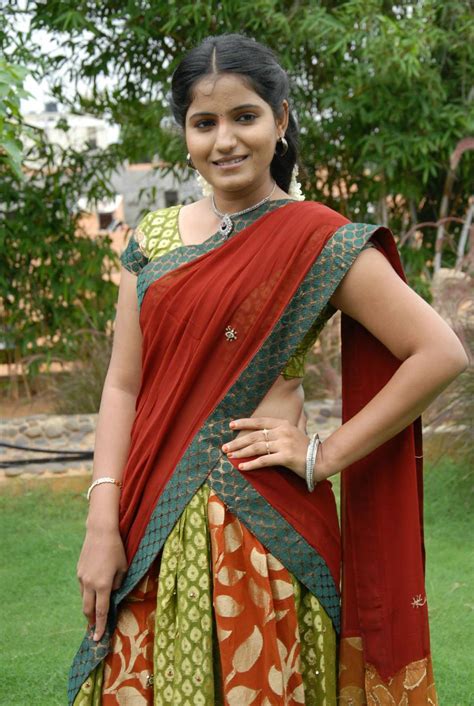 Tamil Actress Anusha Latest Voni Exclusive Images No Water Mark
