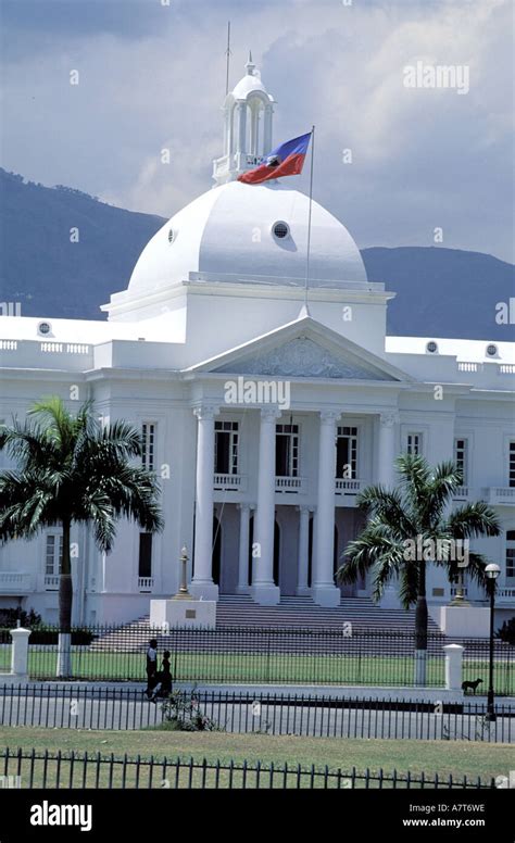 Haiti Port Au Prince National Palace Stock Photo Alamy
