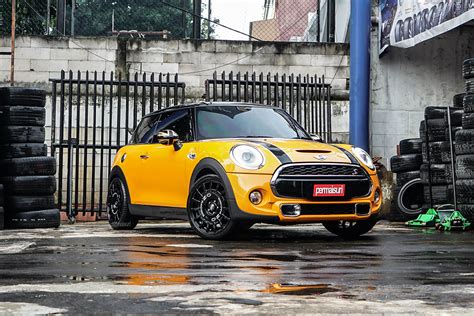 Permaisuri Oz Racing Rally Racing With Mini Cooper F56