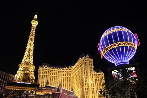 Eiffel Tower Experience Discount Ticket Prices Cost And Hours Las Vegas