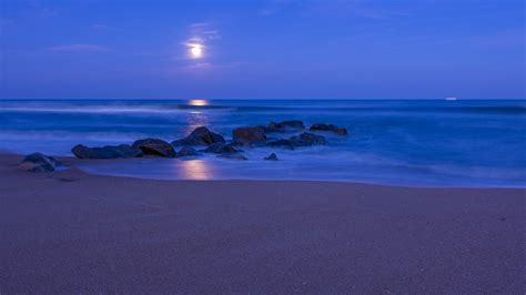 2048x1152 Wallpaper Blue Beach Beach Sand Moon Ocean Sand At