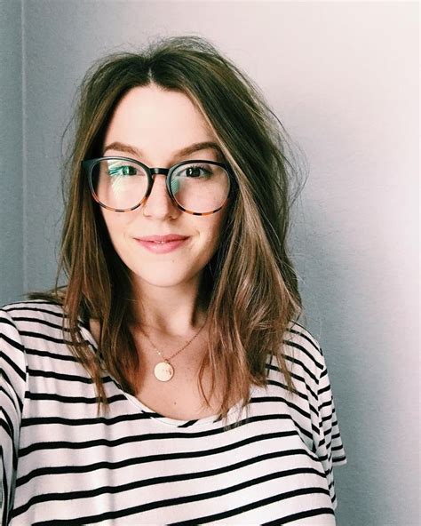 Pinterest Kaileighklein Fashion Girl Girls With Glasses
