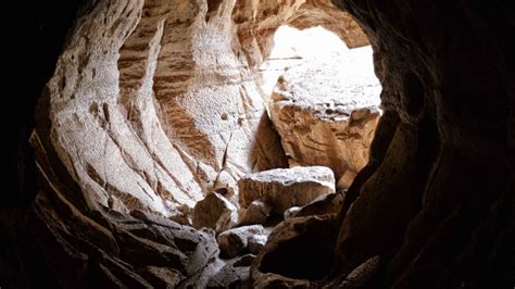 Sof Omar Caves Ancient Hd Wallpapers 118541 Baltana