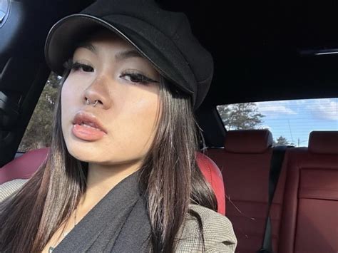 Yumi Sin The Mind Blowing Vixen Is Of Course Your Woman Crush Wednesday Glow Up — Attack The
