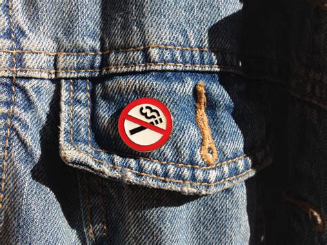 No Smoking Lapel Pins American Nonsmokers Rights