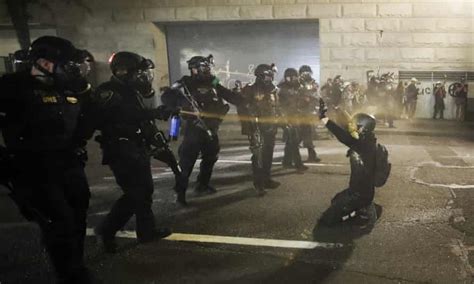 Us Police Three Times As Likely To Use Force Against Leftwing Protesters Data Finds Us