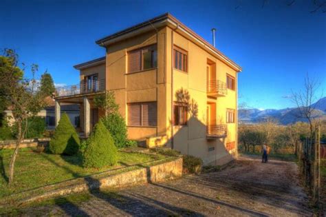 4 Bedroom Detached House For Sale In Casalvieri Frosinone Lazio Italy