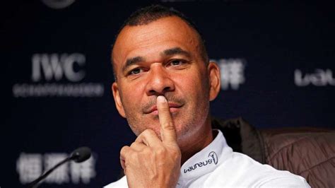 Ruud gullit ( born as rudi dil, 1 september 1962 in amsterdam) is a dutch football manager and a retired football player. Ruud Gullit su De Ligt: "Le critiche gli hanno fatto bene ...
